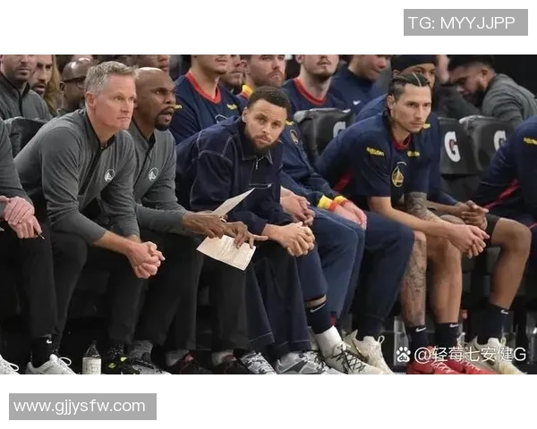 12月13日勇士对阵猛龙精彩视频直播全程回顾与赛后分析 12月13日勇士对阵猛龙精彩视频直播全程回顾与赛后分析