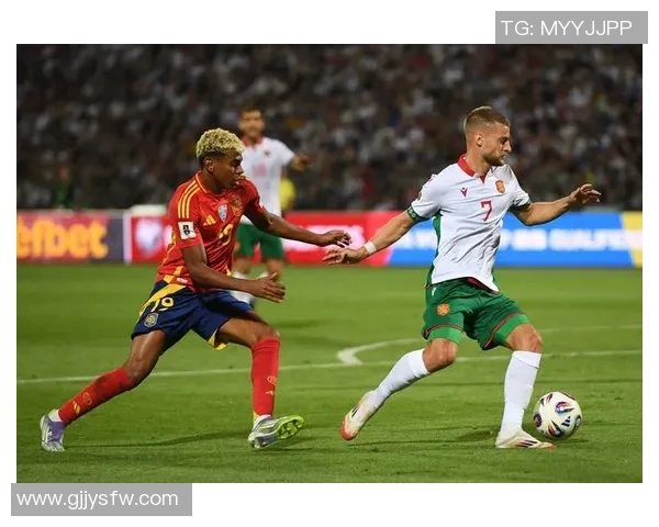 中国女足与西班牙精彩对决集锦回顾展现巾帼风采与足球魅力 中国女足与西班牙精彩对决集锦回顾展现巾帼风采与足球魅力