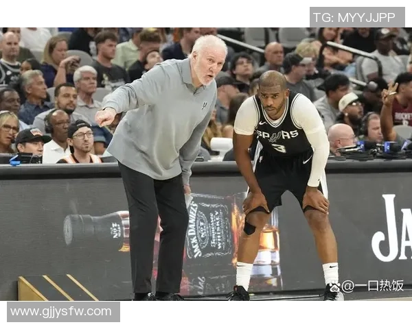 克里斯保罗的篮球传奇之路与他对NBA的深远影响 克里斯保罗的篮球传奇之路与他对NBA的深远影响