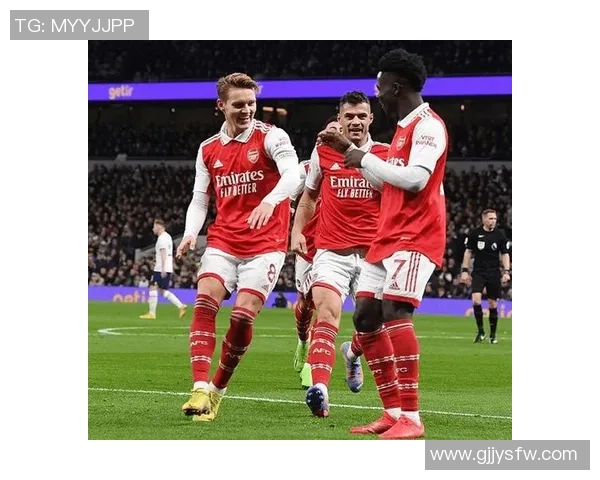 厄德高的崛起与挑战:从天才少年到足坛巨星的成长之路 厄德高的崛起与挑战:从天才少年到足坛巨星的成长之路