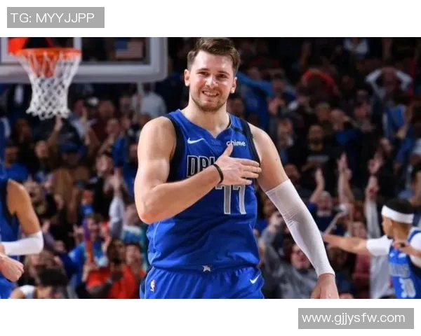 卢卡东契奇如何在NBA赛场上展现超凡天赋与领导力 卢卡东契奇如何在NBA赛场上展现超凡天赋与领导力