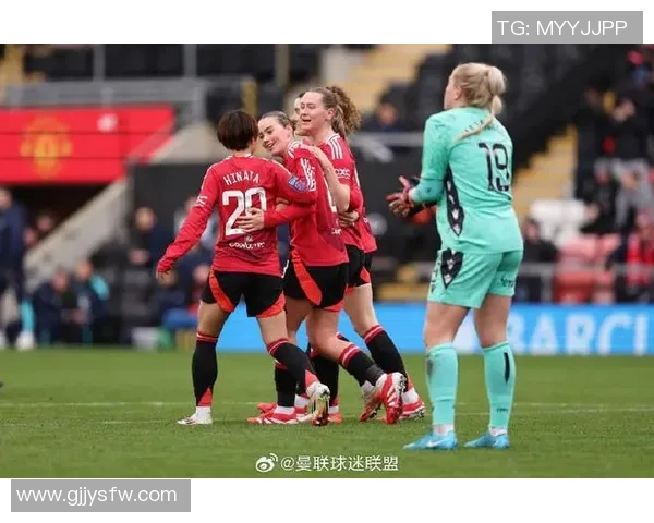 曼联女足对阵多特蒙德女足精彩赛事回顾与分析